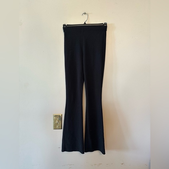 Pants - Womens black ribbed flare leggings xs